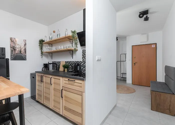 Superapart Zielone Zacisze 1, Your Cozy Getaway In Warsaw
